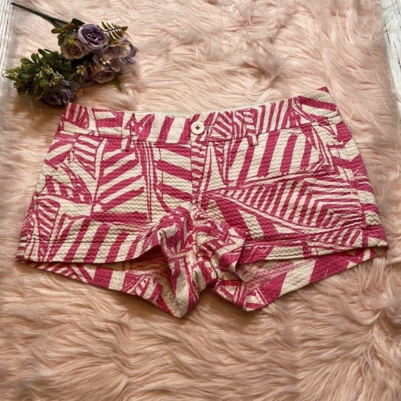 Lilly Pulitzer The Walsh Shorts in Pink Yacht Sea Geometric sz 2 - Picture 1 of 11